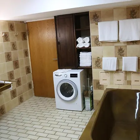 Grosse Gut Ausgestattete Ferienwohnung, Barrierefrei, Direkt An Der A7 * Seesen
