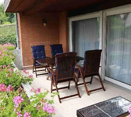 Lägenhet Grosse Gut Ausgestattete Ferienwohnung, Barrierefrei, Direkt An Der A7 Seesen