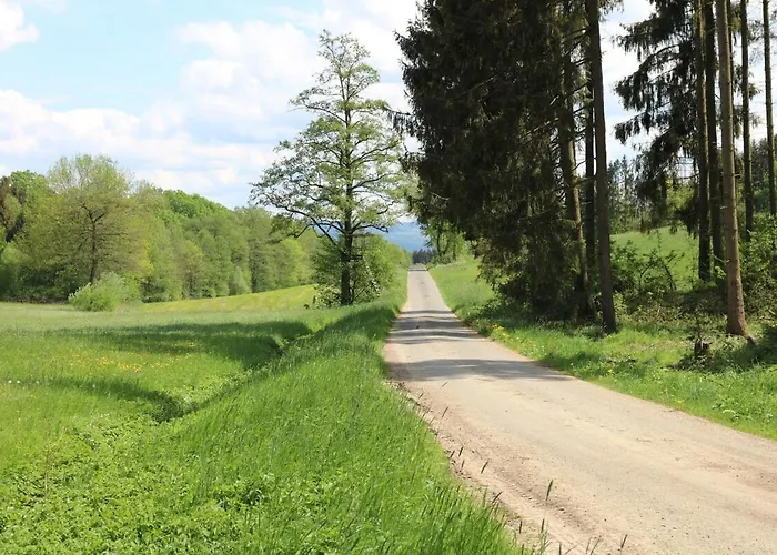 Grosse Gut Ausgestattete Ferienwohnung, Barrierefrei, Direkt An Der A7
