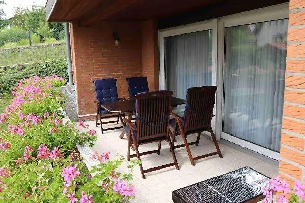 아파트 Grosse Gut Ausgestattete Ferienwohnung, Barrierefrei, Direkt An Der A7 제센